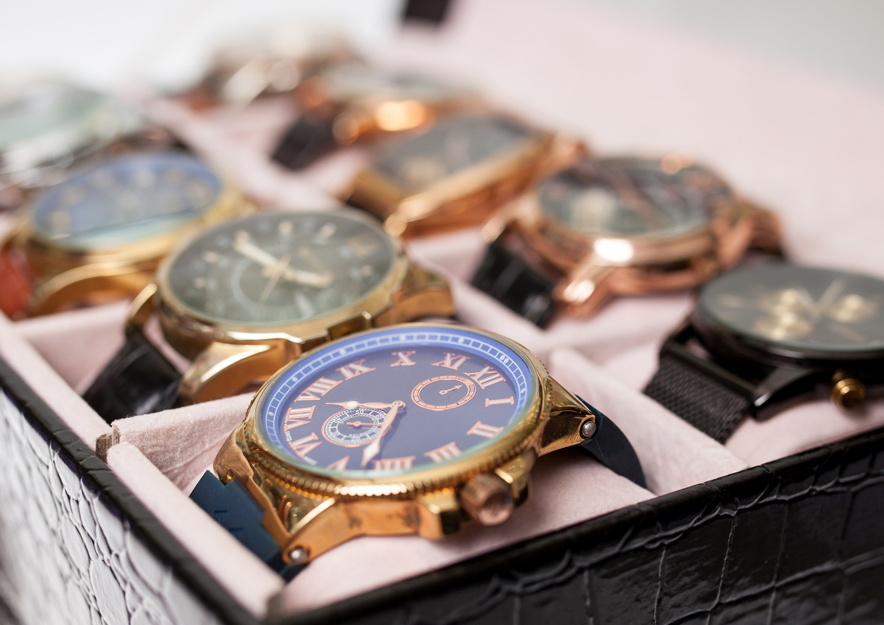 The Benefits of Using Single Watch Winders for Automatic Watches