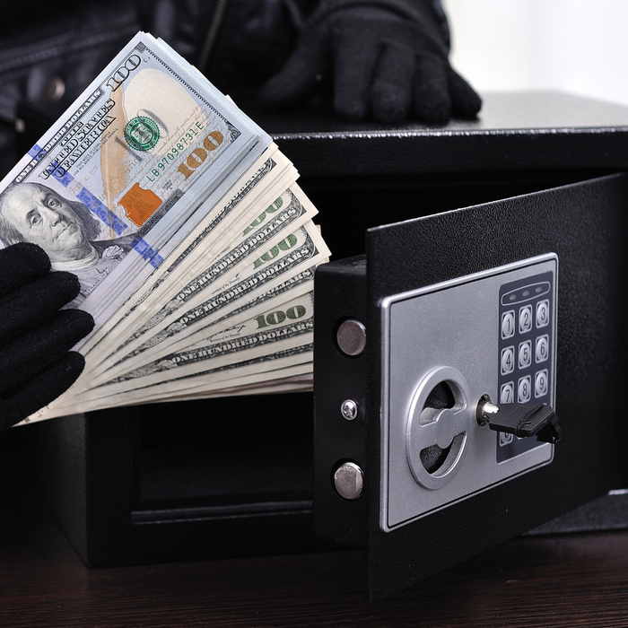 Burglary Safes vs. Home Security Systems: A Comprehensive Comparison